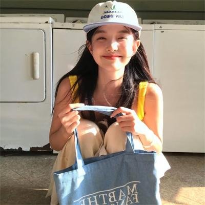 爱在飞海报
